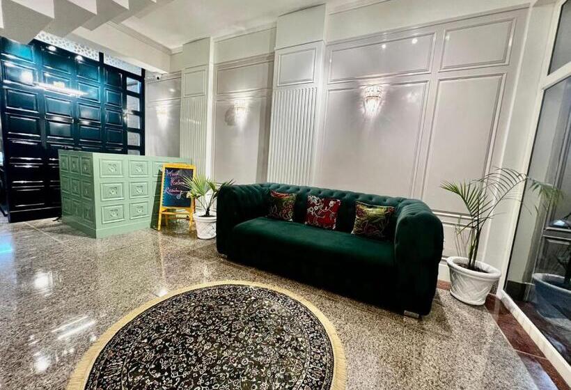 בית מלון כפרי Wood Venture Residency By Stay Pattern