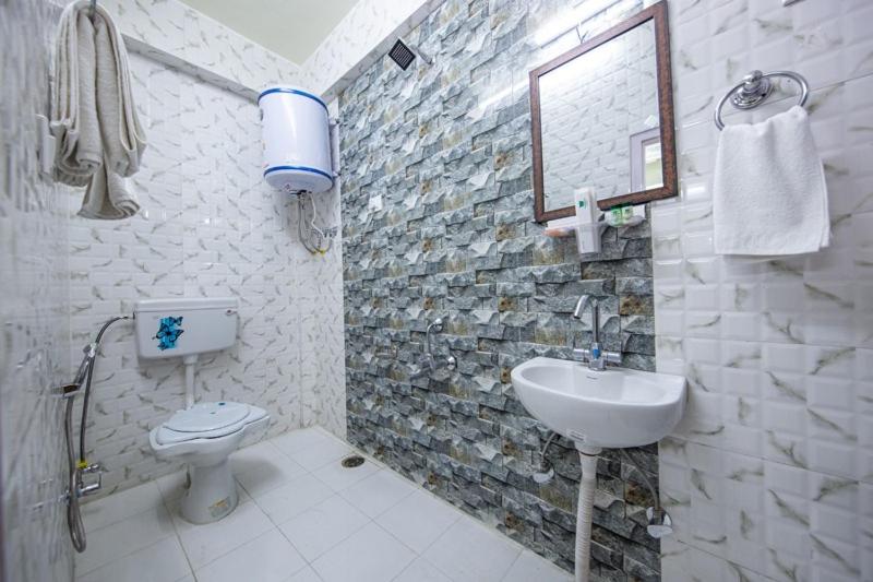 בית מלון כפרי Wood Venture Residency By Stay Pattern