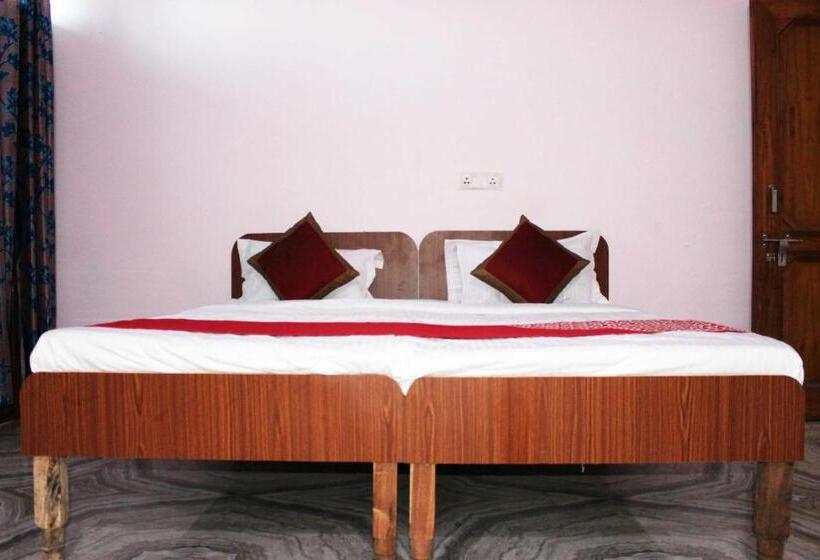 Oyo Hotel Akki Plaza