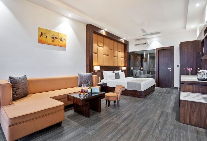 אתר נופש Tan N Sand