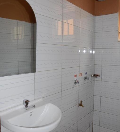 Wamala Resort Hotel Ssese