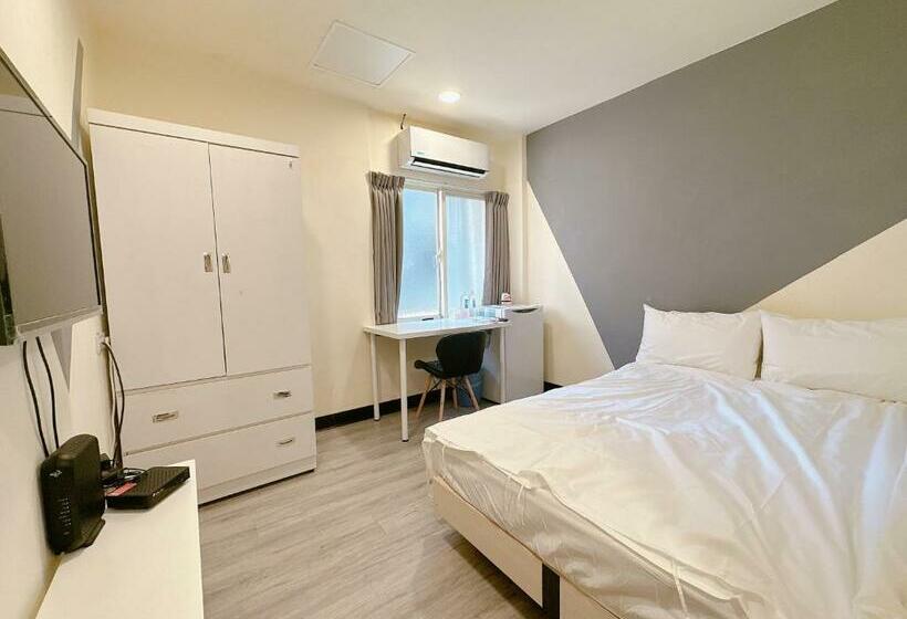 هاستل 新獅城商務旅館new Lion City