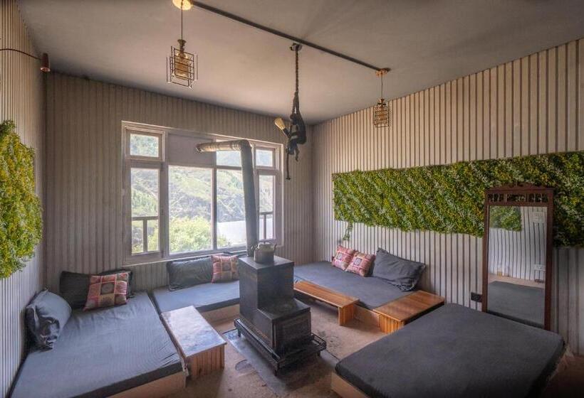 旅馆 Grease Moto Club   Khangsar, Sissu