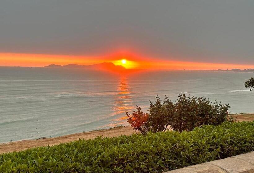 Ancestral Hostel Barranco