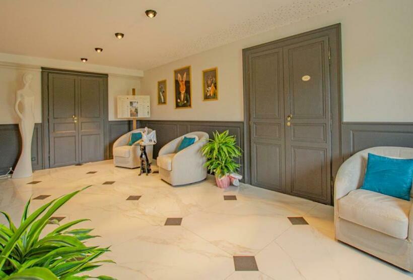 Bed and Breakfast Le Chateau De Crespy