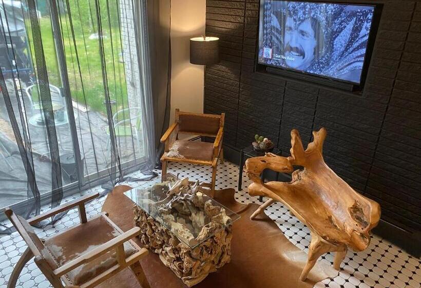 민박 Wickiup Hébergement