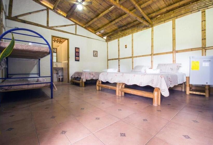 Eco Hotel Boutique En Ecoparque Chinauta, Piscina, Granja, Juegos