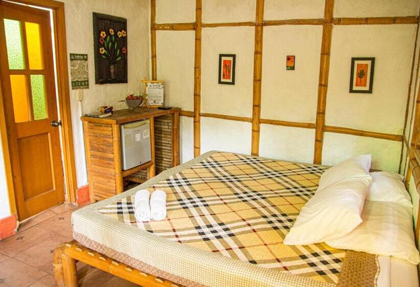 Eco Hotel Boutique En Ecoparque Chinauta, Piscina, Granja, Juegos