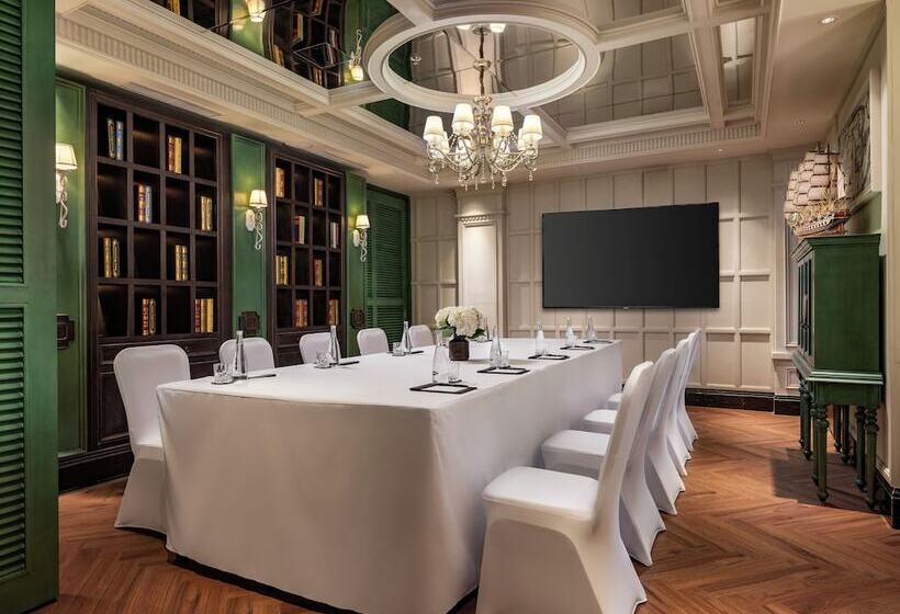 Grand Hotel Du Lac Hanoi