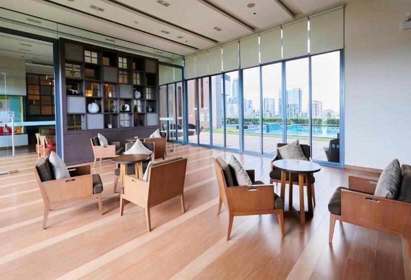 酒店 Citiresort @sea Sriracha