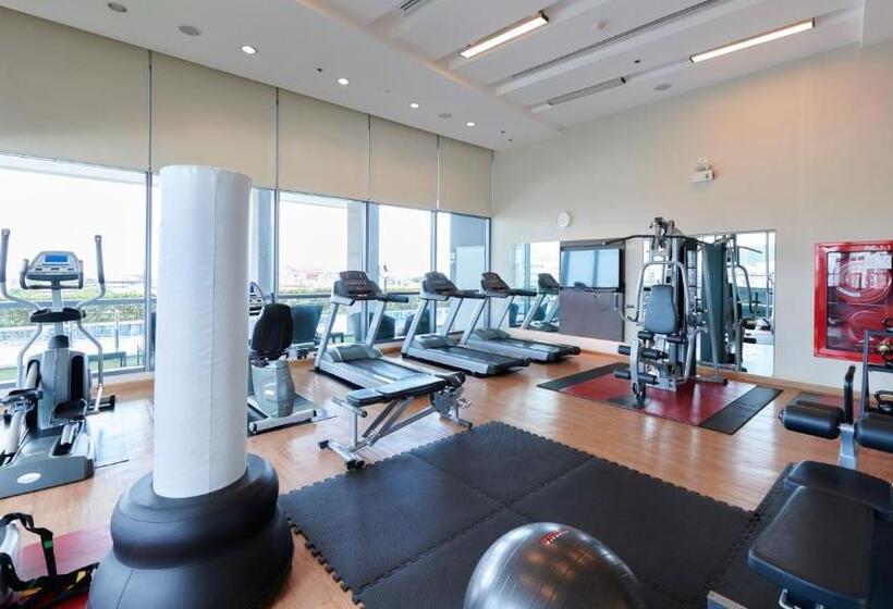 酒店 Citiresort @sea Sriracha