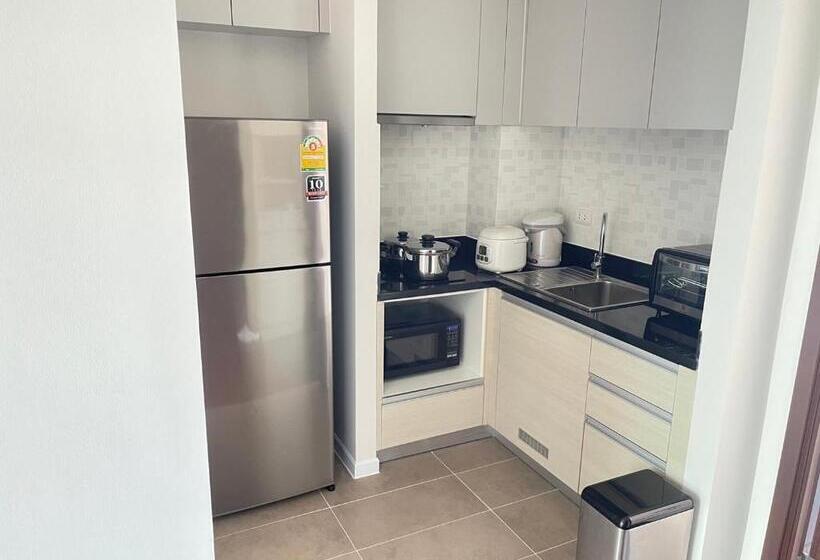 酒店 Citiresort @sea Sriracha