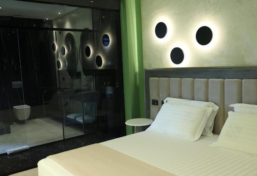 בית מלון כפרי Comfort Suites