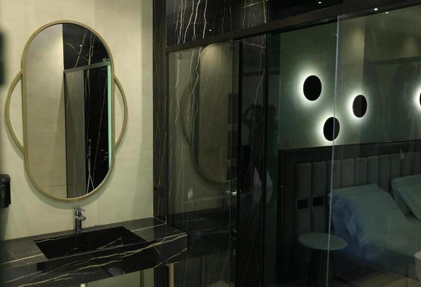 בית מלון כפרי Comfort Suites