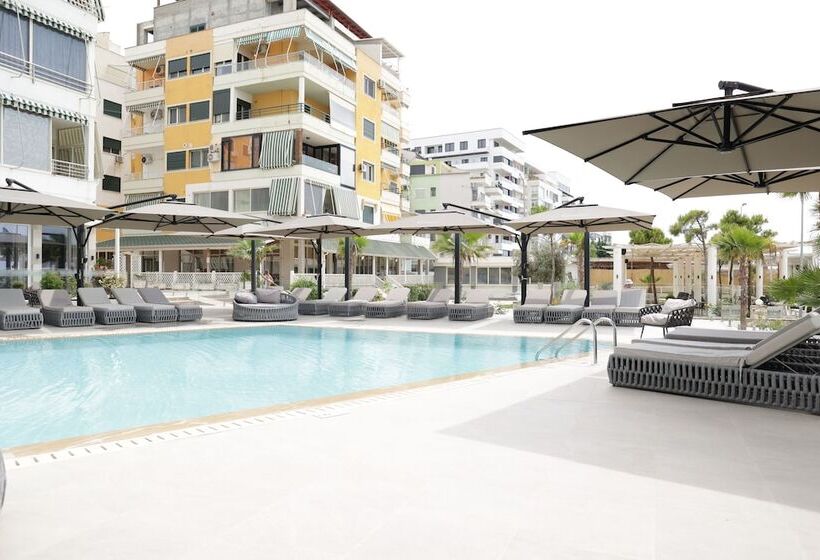 בית מלון כפרי Comfort Suites