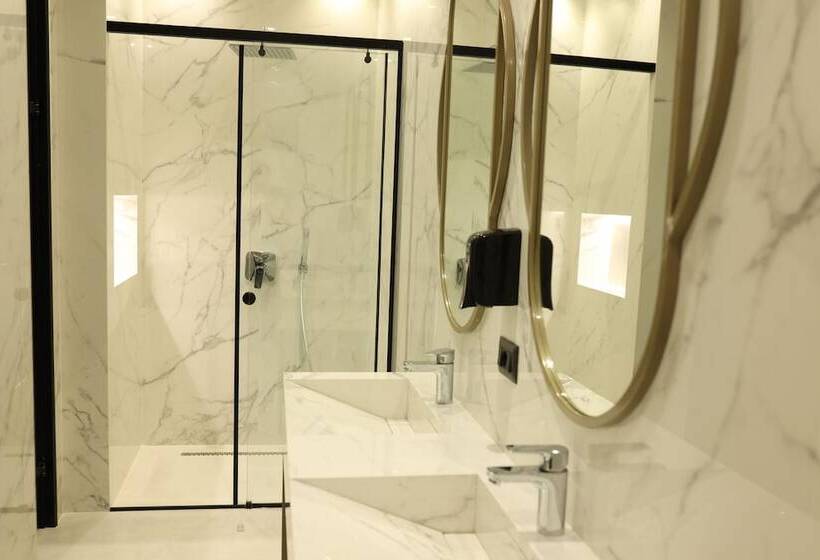 בית מלון כפרי Comfort Suites