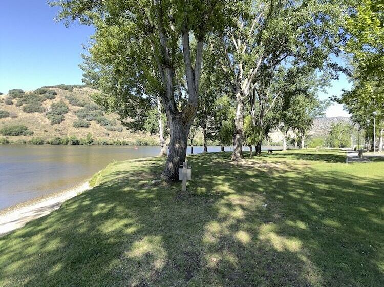 בית מלון כפרי Douro Visit House