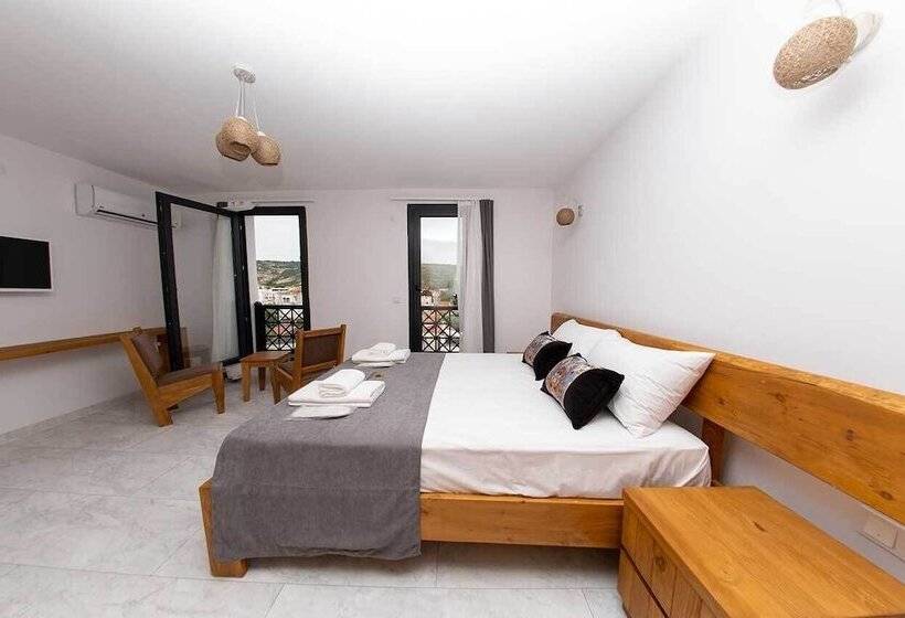 בית מלון כפרי Foça Kybele