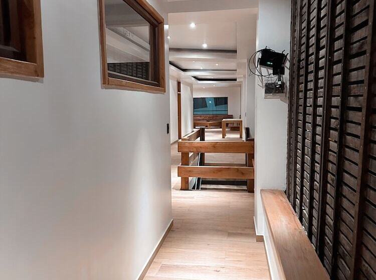 فندق Hostel Inside Santiago