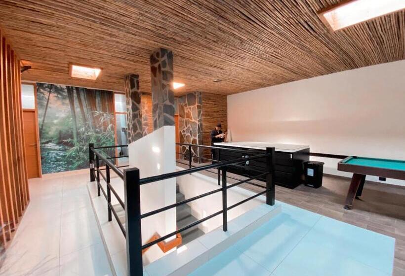 فندق Hostel Inside Santiago