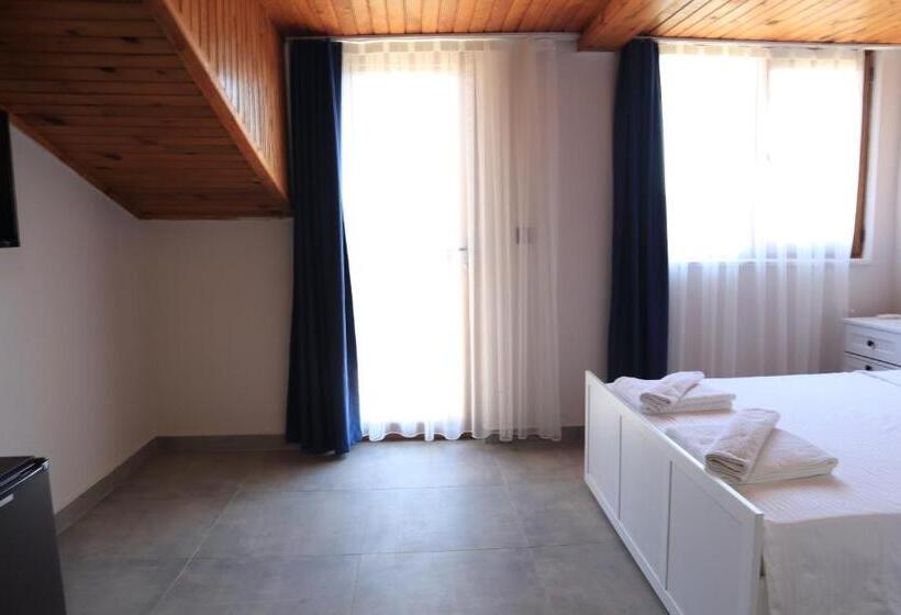 هتل La Sorella Butik