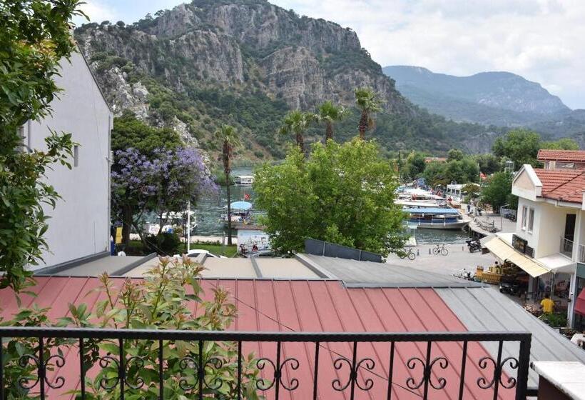 هتل La Sorella Butik