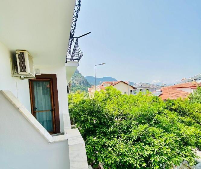 هتل La Sorella Butik