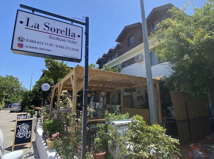 هتل La Sorella Butik