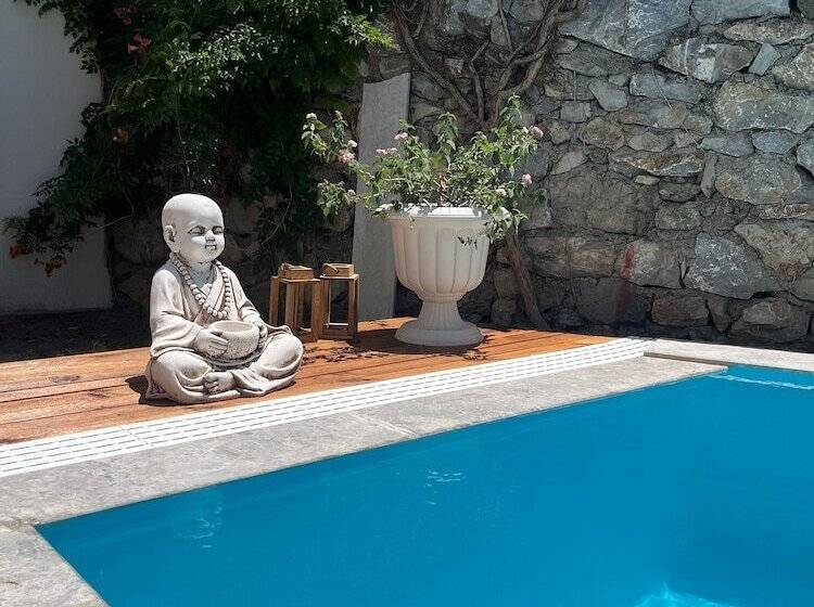 هتل La Sorella Butik