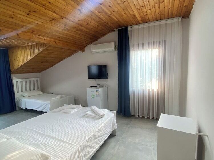 هتل La Sorella Butik