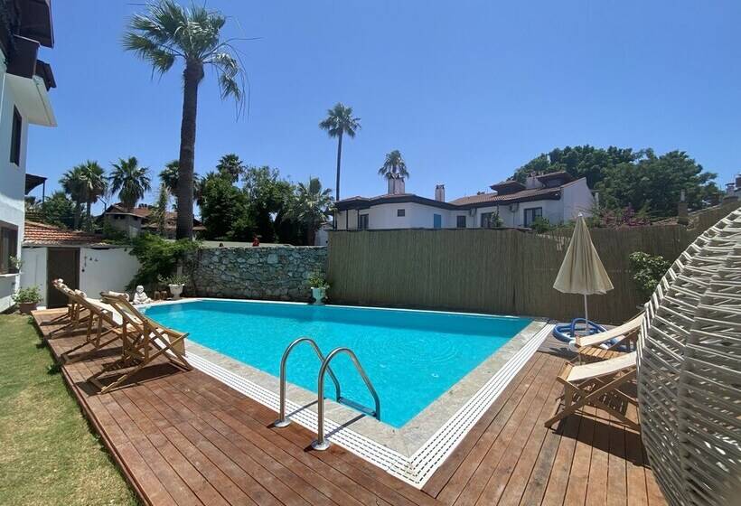 هتل La Sorella Butik