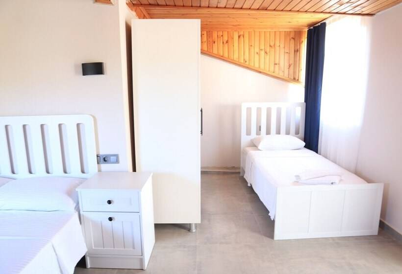 هتل La Sorella Butik