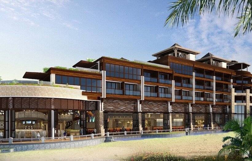 בית מלון כפרי Mandarin Bay Resort And Spa