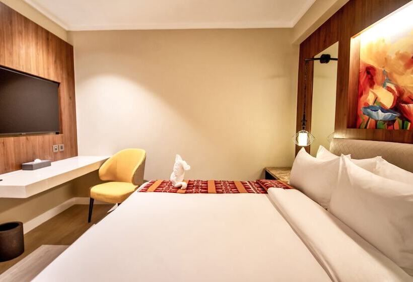 בית מלון כפרי Mandarin Bay Resort And Spa