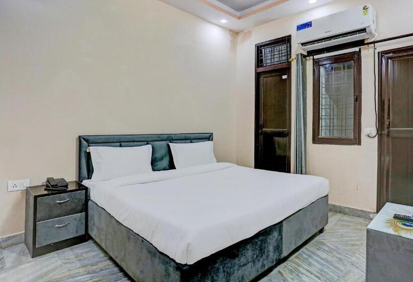 ホテル Oyo 81467 Excel Home Stay