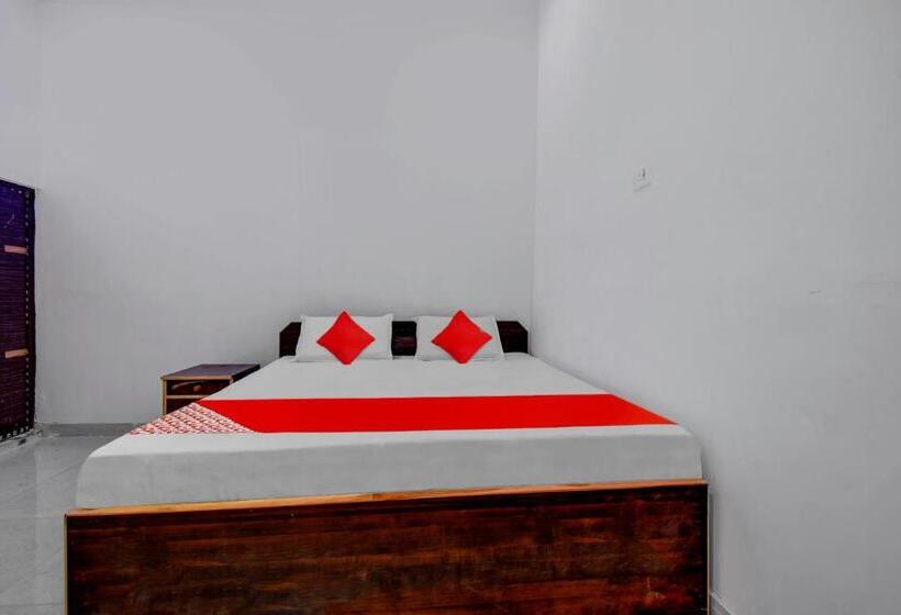 ホテル Oyo Flagship Highway Suites