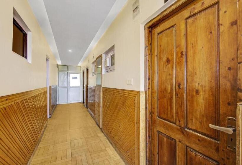 هتل Oyo Flagship The Green Park Shimla