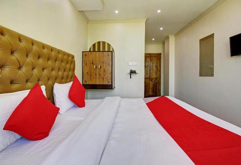 هتل Oyo Flagship The Green Park Shimla