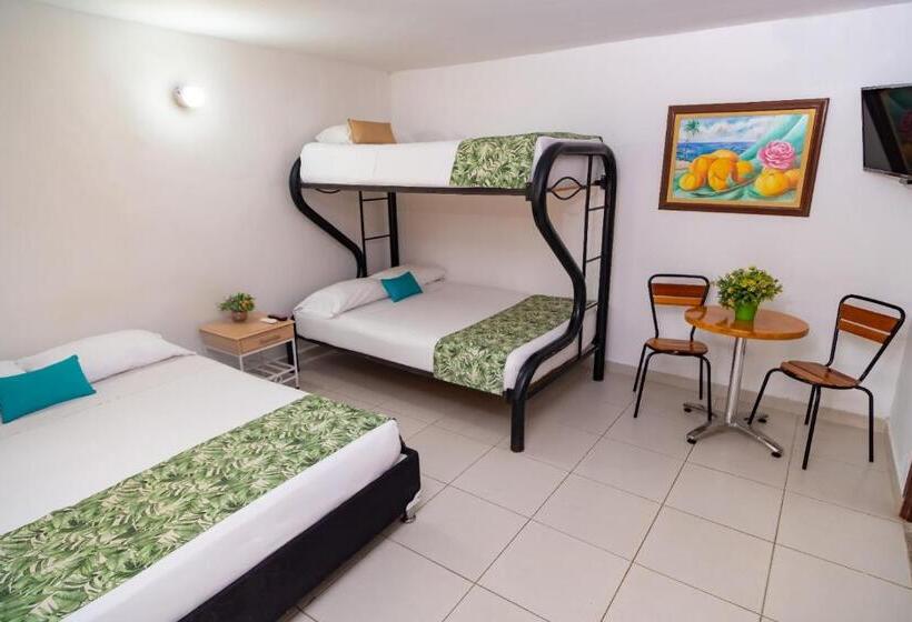 בית מלון כפרי Playa Hawai