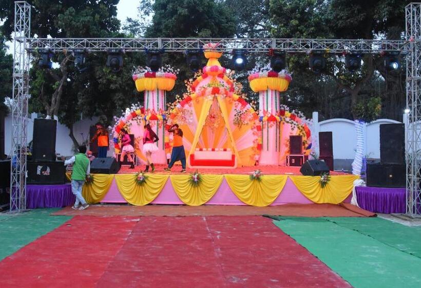 酒店 Rama Royal Resorts