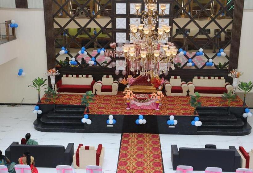 酒店 Rama Royal Resorts