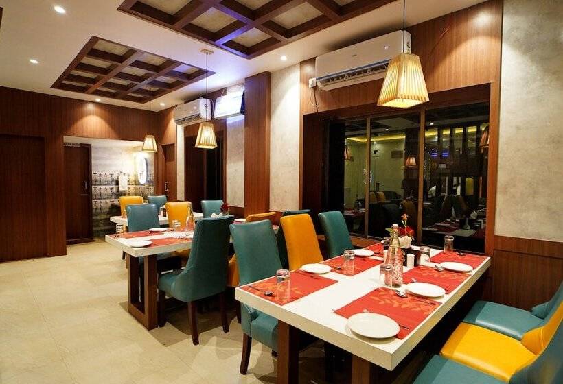 Отель Royal Sea View