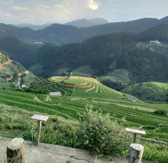 هتل See Bungalow Mu Cang Chai