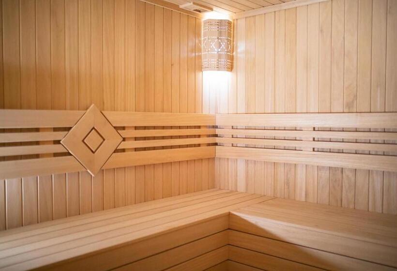 The Green Oasis Otel Spa