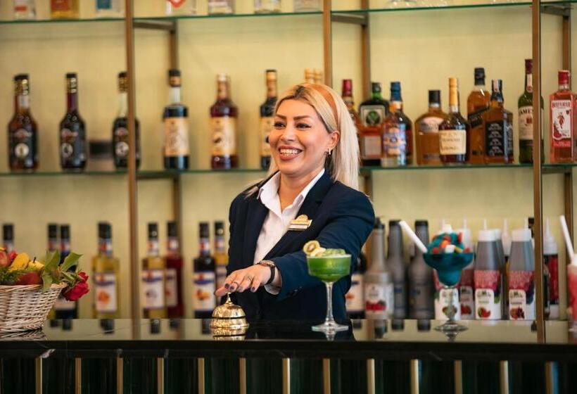 The Green Oasis Otel Spa