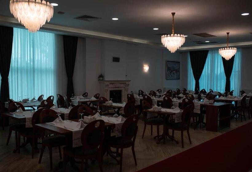 The Green Oasis Otel Spa