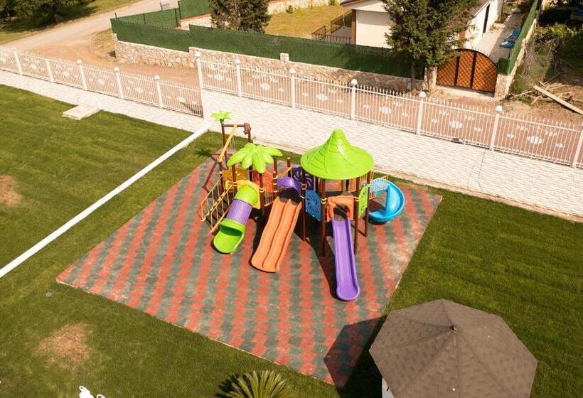 The Green Oasis Otel Spa