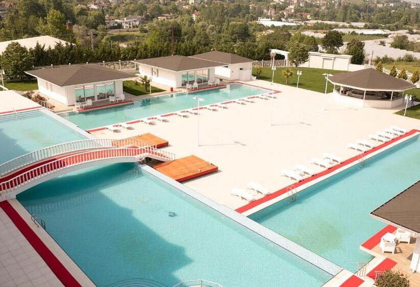 The Green Oasis Otel Spa