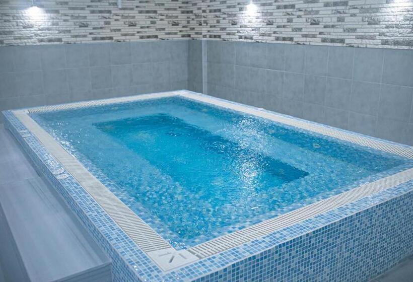 The Green Oasis Otel Spa