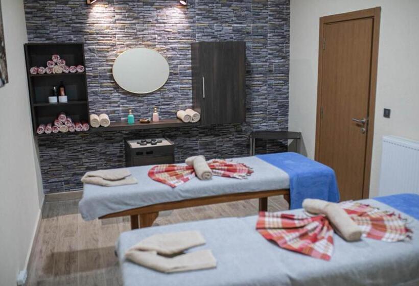 The Green Oasis Otel Spa